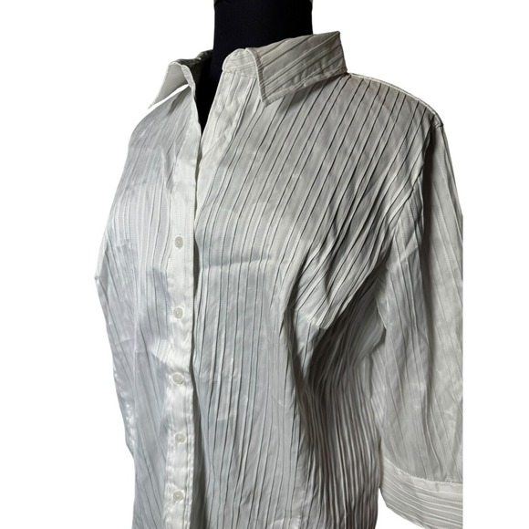 Roz & Ali White Button Down Blouse Top Plus Size 3XL textured Length 29" - Picture 3 of 11